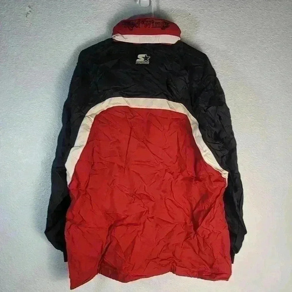 Detriot Red Wing Full Zip Windbreaker Red Jacket by Starter NHL Hockey Sz Lg - Picture 2 of 9